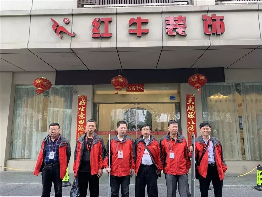 “不滿意就砸掉”，損失誰來承擔(dān)？