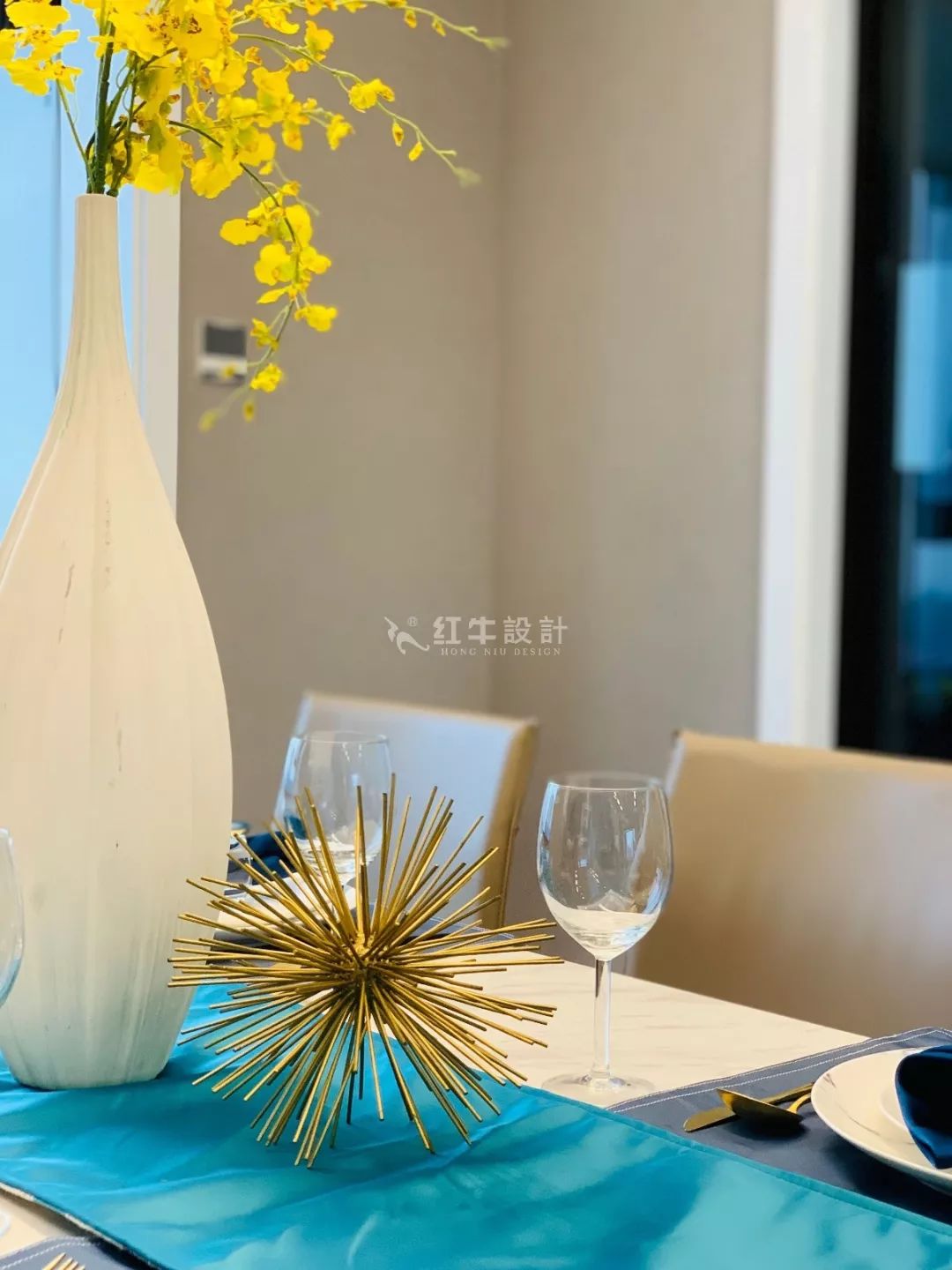 南京保利國(guó)際社區(qū)140㎡現(xiàn)代風(fēng)格--四室二廳大戶型，寬敞開(kāi)闊又舒適！08餐廳設(shè)計(jì)