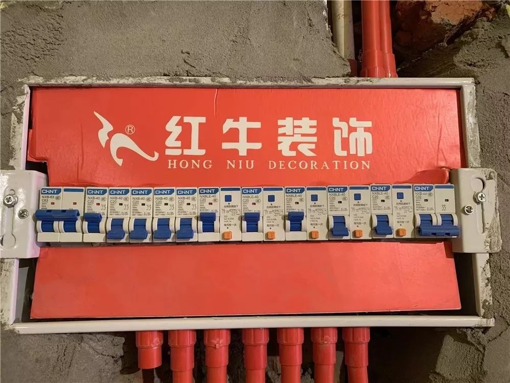 看過(guò)那么多裝修工地，才知道“好工地”要看這兩點(diǎn)！