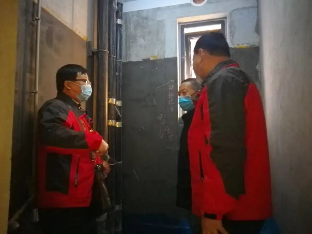紅牛巡檢 | 董事長“老汪”視察工地，總經(jīng)理帶隊檢查工地！