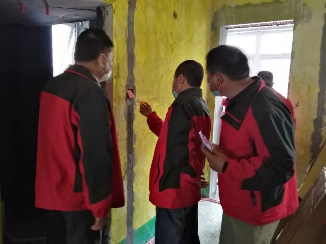 紅牛巡檢 | 開工不久的工地是什么樣的？