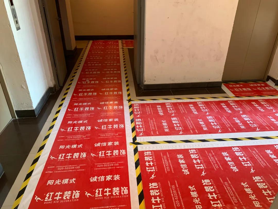 秉承匠心，品質(zhì)監(jiān)督！突擊紅牛水電、瓦工施工現(xiàn)場！