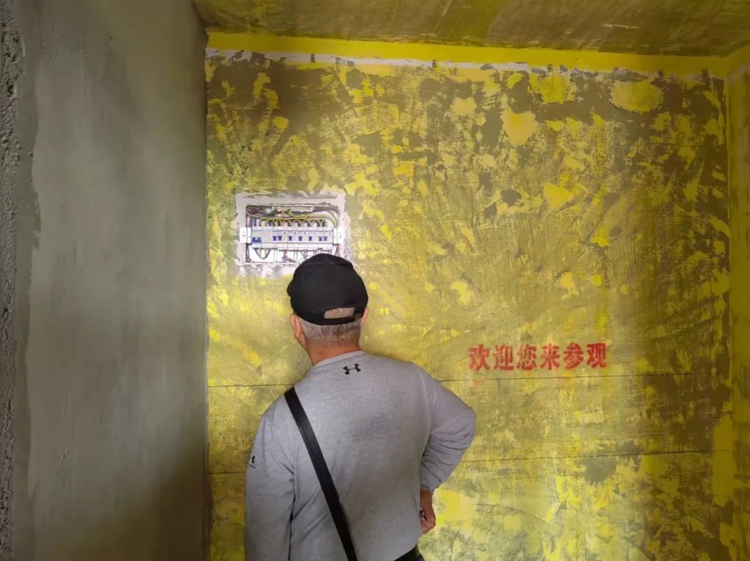 走過場？形式主義？不存在的！直擊紅牛裝飾工地現(xiàn)場，您會看見……