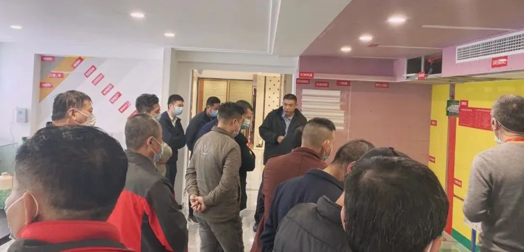 定期培訓(xùn)賦能，只為給您提供更專業(yè)、滿意的家裝體驗(yàn)！