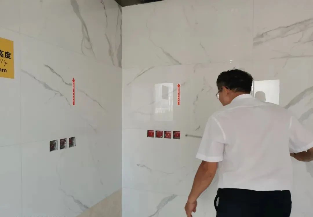工地突擊巡檢｜沒想到，這家工地竟治愈了我的“強(qiáng)迫癥”