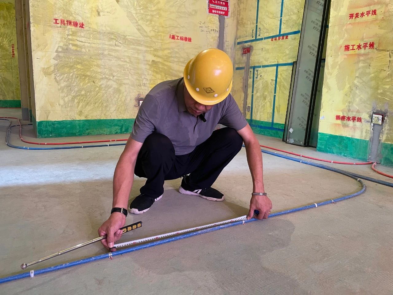裝修公司工地“見(jiàn)光死”？所以工地到底怎么看？看什么？