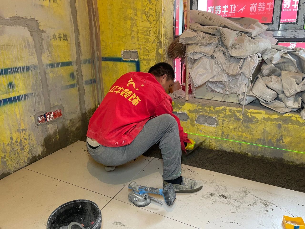 工地突擊巡檢｜嚴(yán)守工藝品質(zhì)，用行動(dòng)兌現(xiàn)承諾！