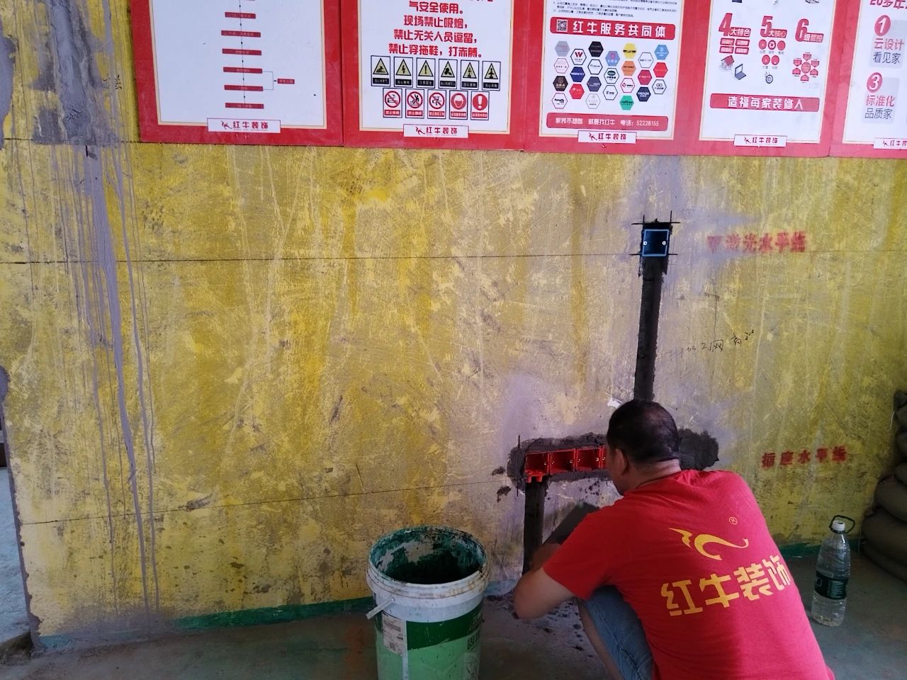 南京紅牛裝飾：持續(xù)高溫模式，也難擋巡檢之心，踐行品質(zhì)承諾