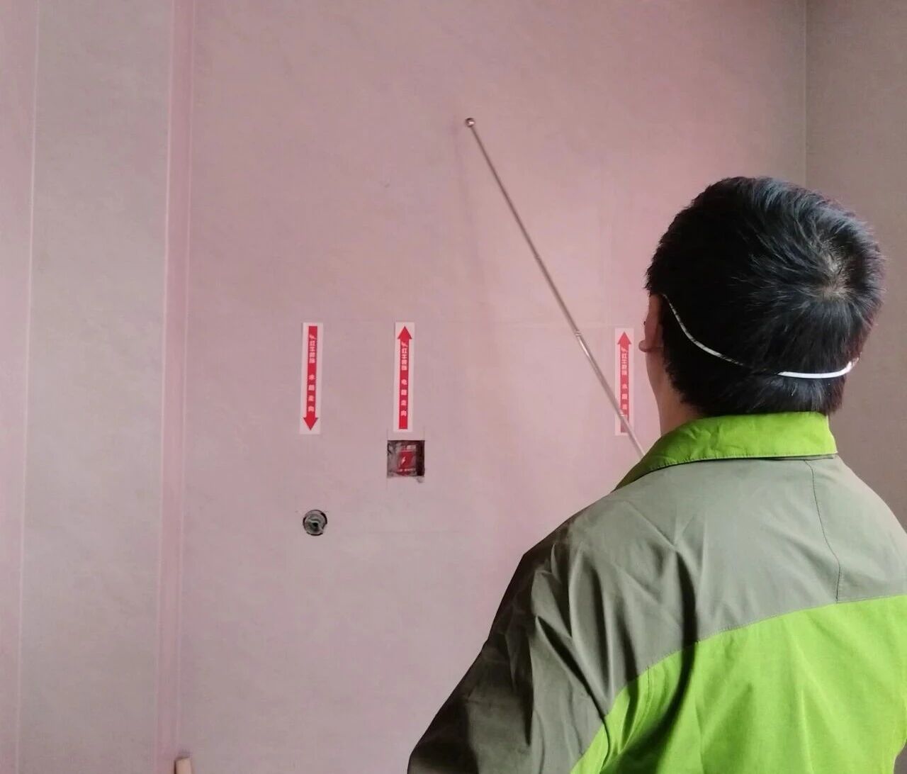 南京裝修公司紅牛裝飾工地突擊巡檢：一厘一毫堅守品質(zhì)，一心一意守護(hù)新家！