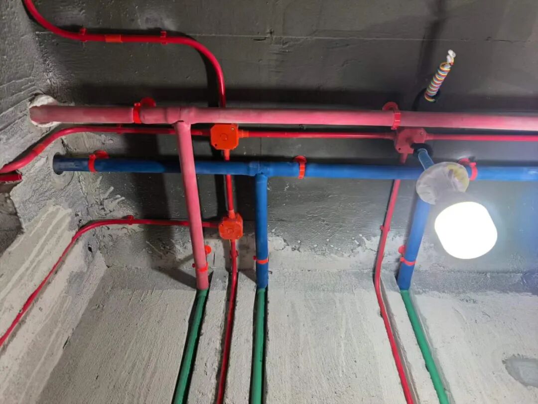 家裝避坑指南：水路改造怕被坑？盯住這“幾個核心”工藝！
